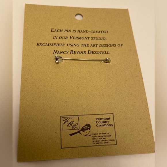 Hummingbird floral PIN Bird flower BROOCH handmade Vermont Nancy Revoir Dezotell - Picture 8 of 15